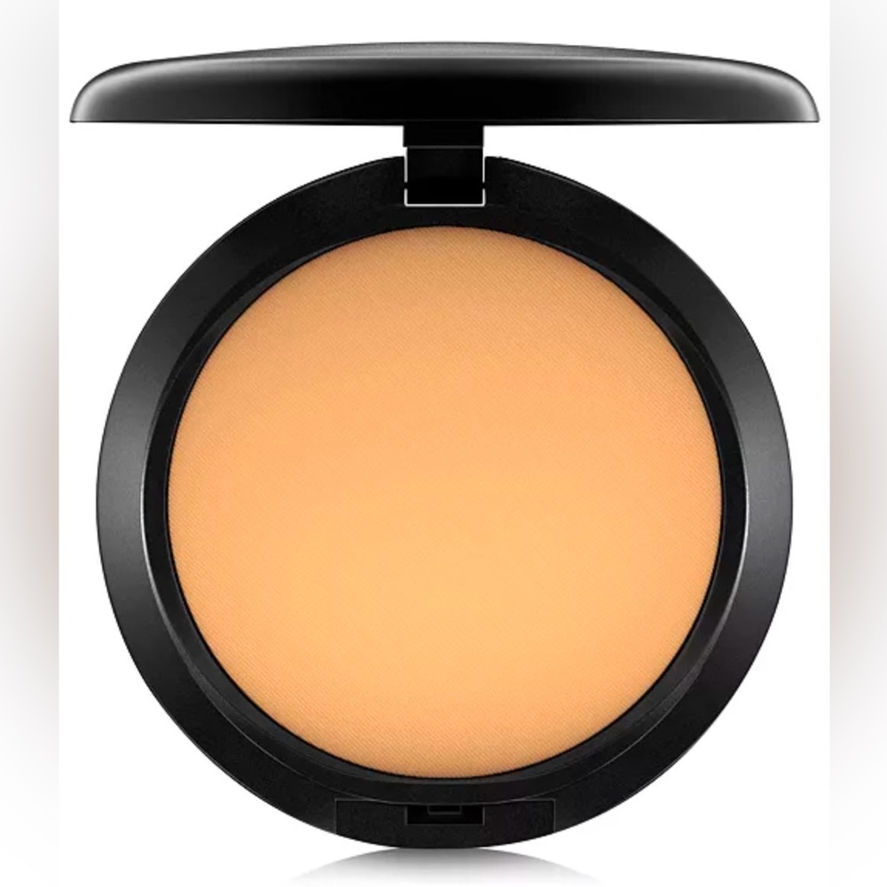 NC43.5- Studio Fix Powder Plus Foundation